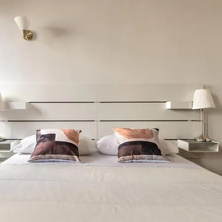 Borgo Cavour Santi40 Apartamento *