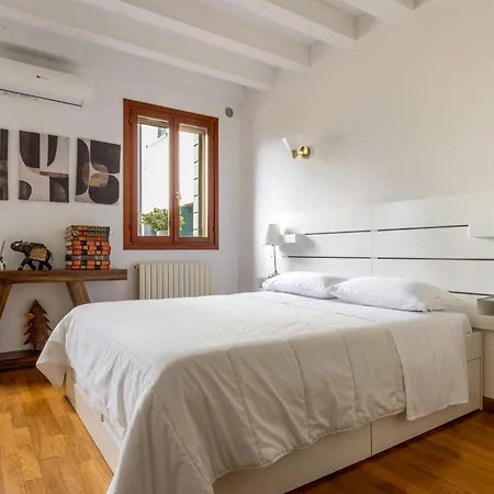 Borgo Cavour Santi40 Treviso
