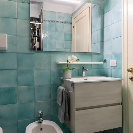 Lejlighed Borgo Cavour Santi40 *